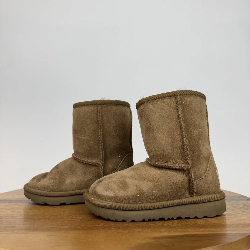 Little Kids Ugg Classic Tall II‎ Chestnut Brown Sheepskin Suede Boots Size 8 C